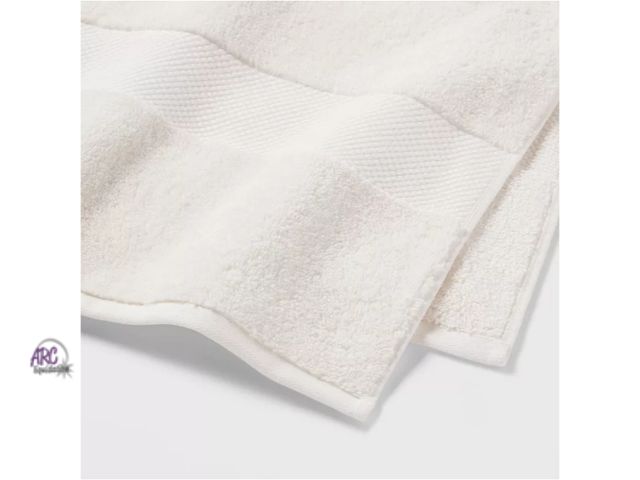 Lot 56-589533 - NEW-20"x30" Performance Plus Bath Mat - Threshold-WHITE
