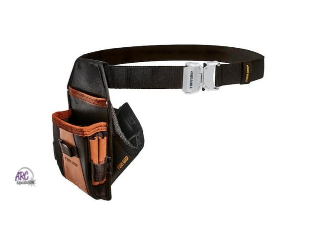 Lot 56-767951 - New Firm grip Build-A-Rig Everyday Belt Kit (Includes Utility Pouch and Hammer Sleeve) has scuff on ...