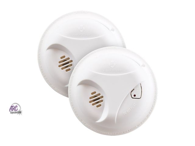 Lot 56-384612 - New,Battery-Operated Ionization Smoke Alarm - 2 Pack