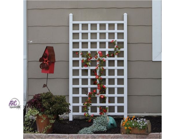 Lot 56-763861 - New in box. 66 in. x 35 in. White Vinyl PVC Country Garden Trellis