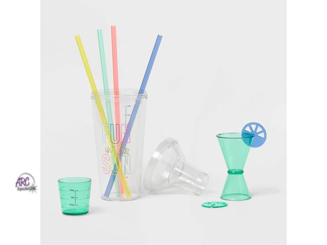 Lot 56-214534 - NEW Sun Squad 10-piece 24 Fl oz cocktail shaker set