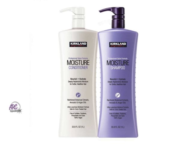 Lot 56-368365 - New Out Of Package - 2-Count  - 33.8 fl oz Each - Kirkland Signature Professional Salon Formula Mois...