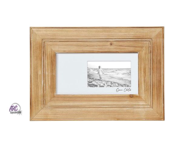 Lot 56-186017 - New Santa Barbara Design Studio Wood Photo Frame Face to Face Designs Matted Frame for 4" x 6" Pictu...