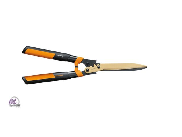 Lot 56-365964 - New Fiskars
Titanium Coated Blades, 23 in. PowerGear 2 Hedge Shears