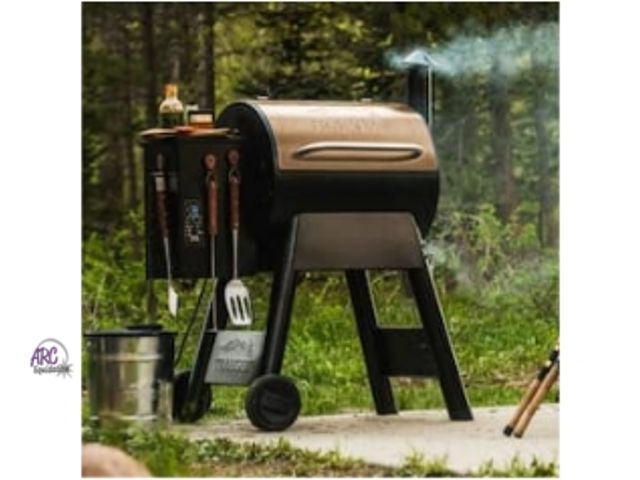 Lot 56-702143 - New in box. Traeger Pro 22 Pellet Grill in Bronze. Model tfb57pzb. Retail $669