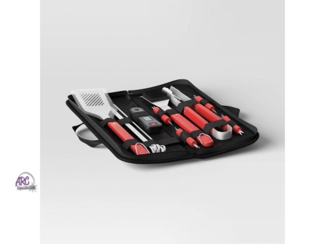 Lot 56-215818 - NEW 17pc BBQ Stainless Steel Grill Spatula Set Black - Room Essentials