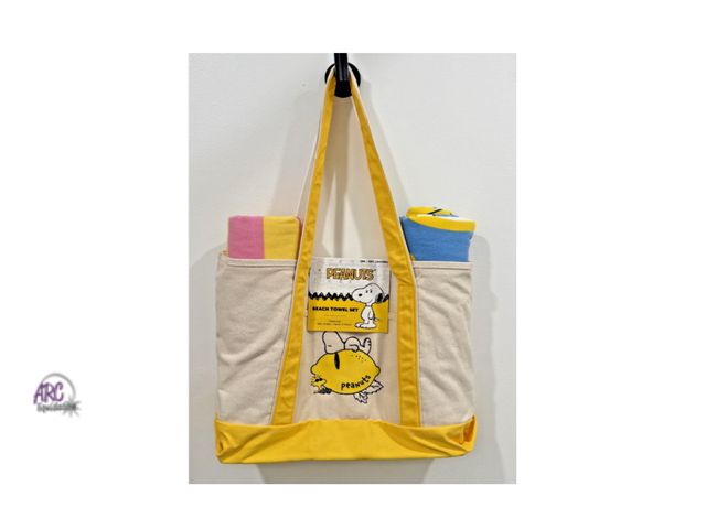 Lot 56-223461 - New Peanuts Snoopy Lemons beach towel set ( 2-Pack) Blue/Pink Size 60x30