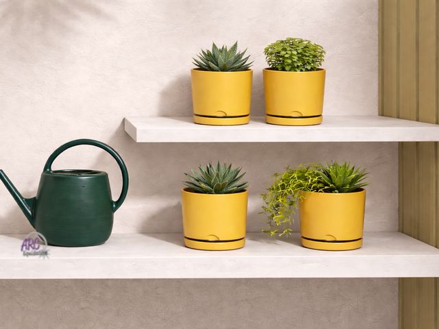 Lot 56-467550 - NEW Lot of 4 4” Resin Indoor/Outdoor Planter Pots and 1 1gal Plastic Watering Can