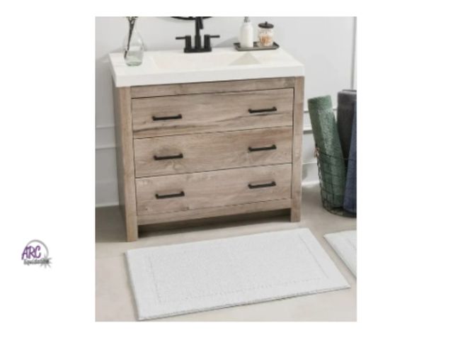 Lot 56-464061 - New - Has Dirty Spot (See Pic) - 24" x 36" - White - Welspun Purely Indulgent Bath Rugs - Bath Mat