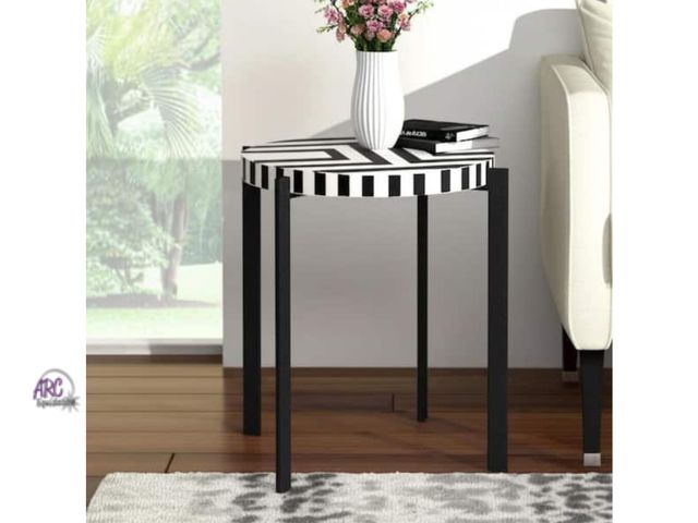 Lot 56-691745 - New Retails $138.84 - Liv &amp; Skye 20.5 in. Cream Circle Resin Round Top Patterned End Table