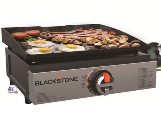 Lot 56-440238 - New in box 
Blackstone
1-Burner 17 in. Liquid Propane Outdoor Griddle Black