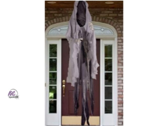 Lot 56-766723 - New 9ft Faceless Ghost Hanging Halloween Decoration, possable arms