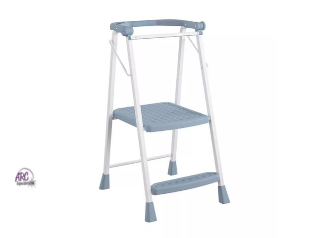 Lot 56-772812 - New Large platform step Cosco Kitchen Stepper Blue