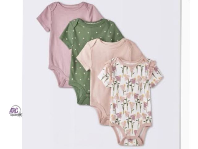 Lot 56-357564 - New Cloud Island 4 pack short sleeve bodysuits size 6-9 month