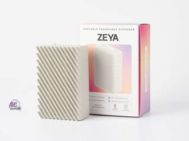 Lot 56-253623 - POSSIBLE USE ZEYA Portable Diffuser Starter Kit