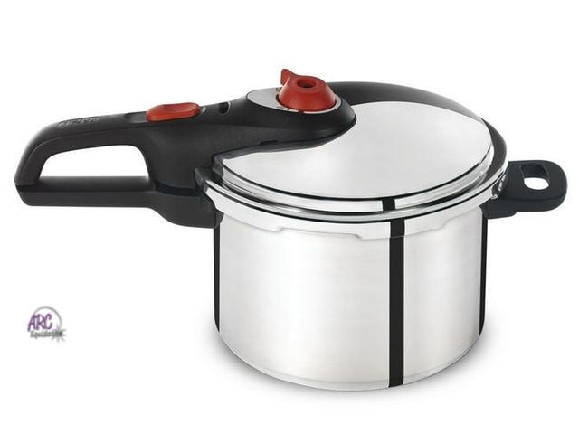 Lot 56-730717 - New/needs seal. T-fal Initiatives Secure Aluminum Cookware, 6 Quart Pressure Cooker