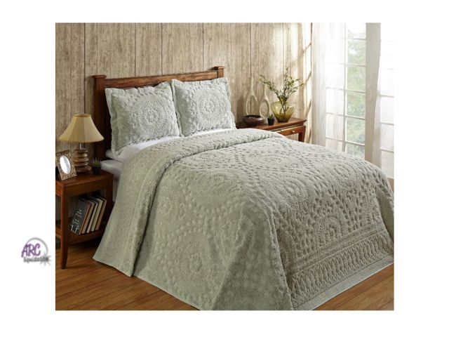 Lot 56-119124 - New Better Trends 81" x 110" Bedspread For Twin Size Bed 100% Cotton Soft &amp; Breathable Bedding L...