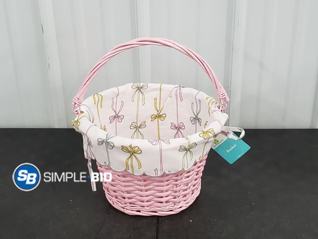 Lot 58-72269 - Pink Basket with Liner - 11" Diameter - Great for Little Girl Trinkets