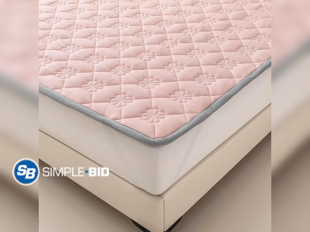 Lot 58-39418 - New 3-Piece Waterproof Bedding Set - Ultra-Thin Mattress Protector + 2 Pillow Protectors | Leakproof...