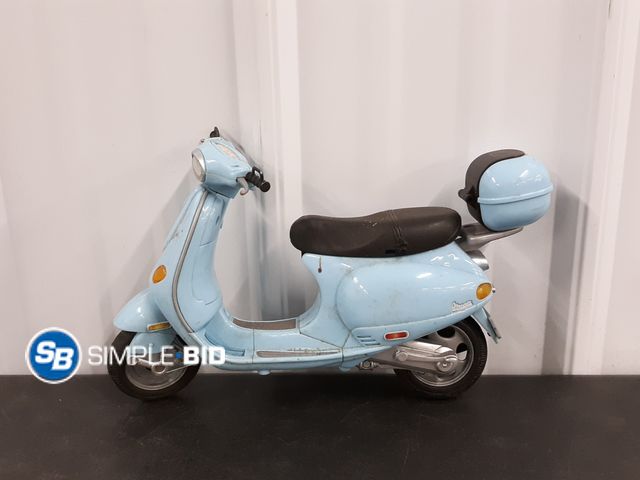 Lot 58-38119 - Barbi Motorcycle - used