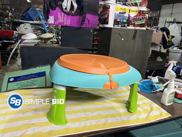 Lot 58-60716 - Infantino 2-in-1 Sit, Spin &amp; Stand Entertainer plus activity table