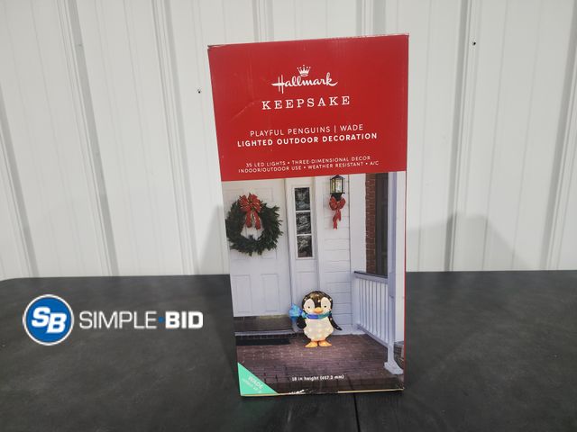 Lot 58-28835 - New Hallmark Keepsake Playful Penguins Lighted Outdoor Decoration 36LED Lights -- for indoor or outd...