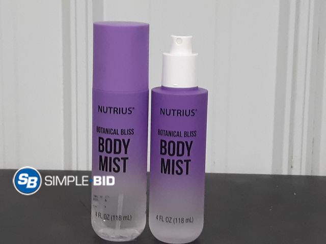 Lot 58-32549 - Lot of (2) New Nutrius Botanical Bliss Body mist - appears unused (1) does not have a cap
