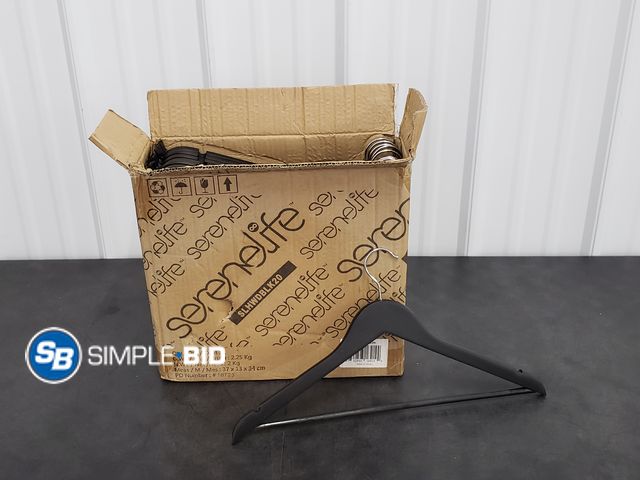 Lot 58-80342 - Lot of (20) Serenelife Black Wooden Hangers