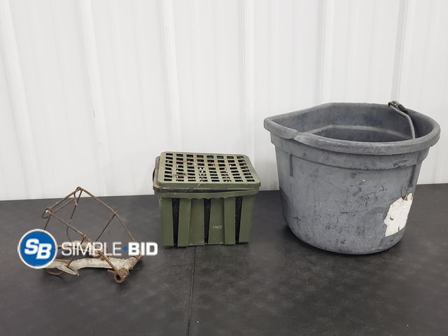 Lot 58-70755 - Lot of (2) Outdoor Buckets and Heavy Duty Mole Trap