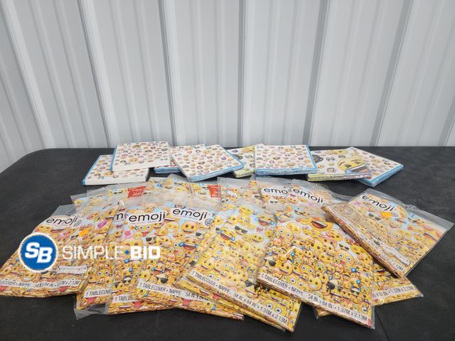 Lot 58-40298 - Lot of EMOJI party supplies - (23) packages of table coverings - 54" x 84" (8) packages of Napkins -...