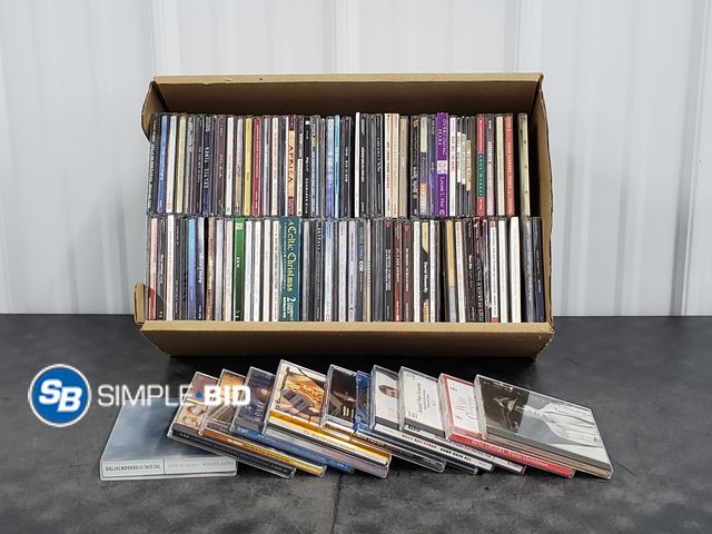 Lot 58-50380 - BOX full of CD's Variety of styles of Genre