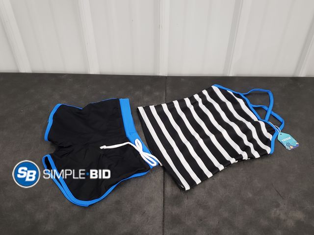 Lot 58-59670 - New GIRLS! 2 piece Swimsuit - SIZE 2XL (appears to be a 5/6)