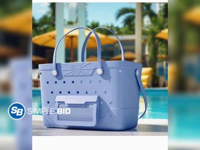 Lot 58-72695 - Beachcomber beach bag tote - appears unused