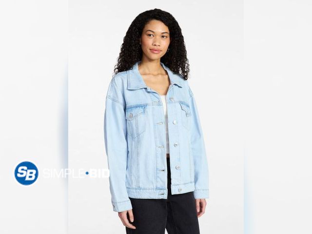 Lot 58-78099 - New No Boundaries Oversized Cotton Denim Jacket, Women's - SIZE XL
