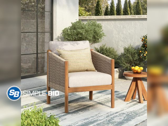 Lot 58-65037 - Bibao Outdoor Club Chair -N780P366043L - New in Box