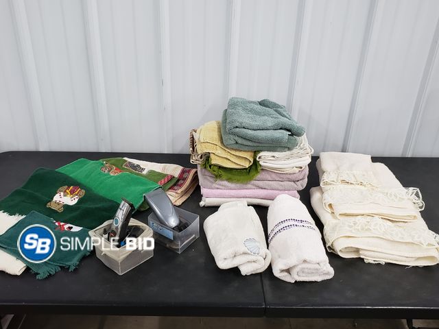 Lot 58-54481 - Lot of Various Towels and More