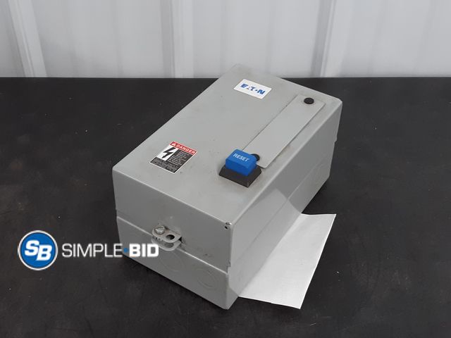 Lot 58-38118 - Eaton Definite Purpose Starter