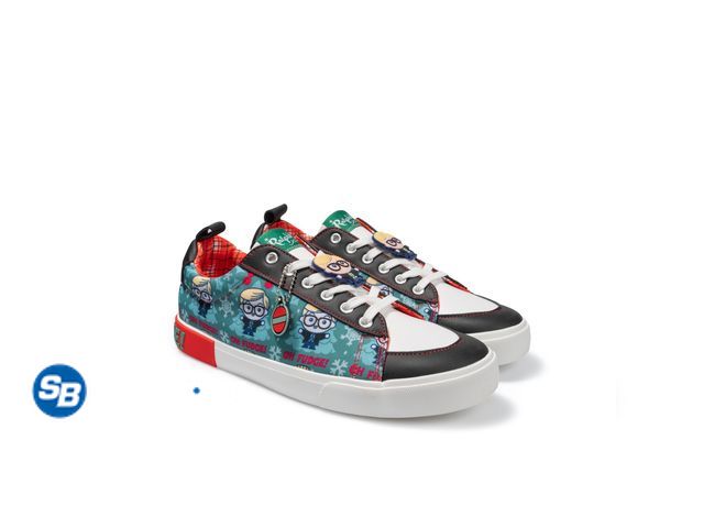 Lot 58-37467 - New A CHRISTMAS STORY LOW TOP LACE UP SNEAKER