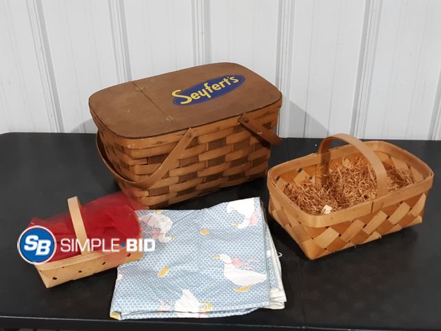 Lot 58-27020 - Wicker Style Picnic Basket with Smaller baskets and Table cloth (Seyfert's) Logo