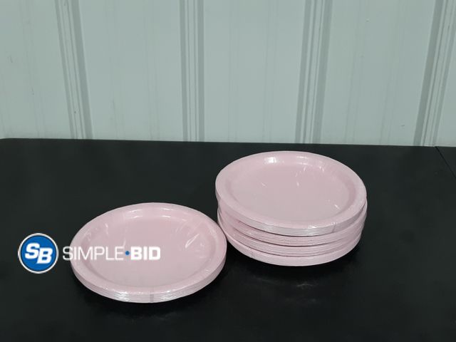Lot 58-26948 - PAPER PLATES! Lot of (5) Lovely pink paper plates 20 pcs in each package 8.625" - total of 100 plate...