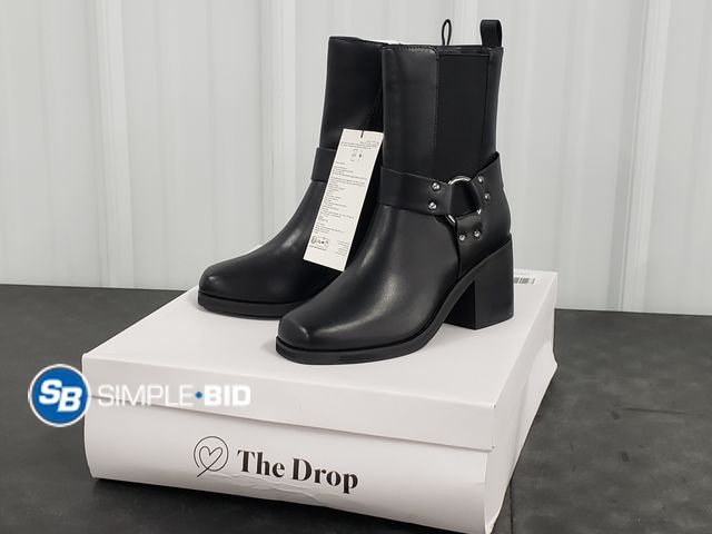 Lot 58-39675 - The Drop - Stevens Black Boots - Size 7 - New