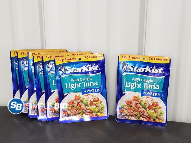 Lot 58-67871 - Lot of (7) StarKist Light Tuna in Water, Wild Caught, 17g Protein, 2.6 oz Pouch - unopened - BB 3/20...