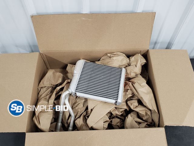Lot 58-74515 - Spectra Premium 93015 HVAC Heater Core