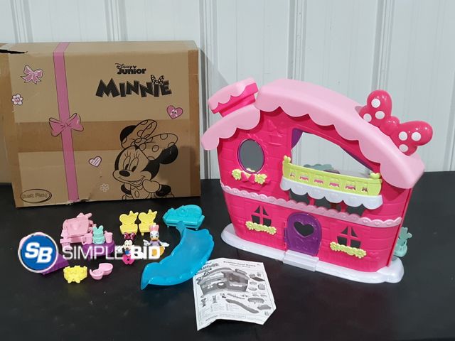 Lot 58-21829 - Disney Junior Minnie Bowfabulous Home