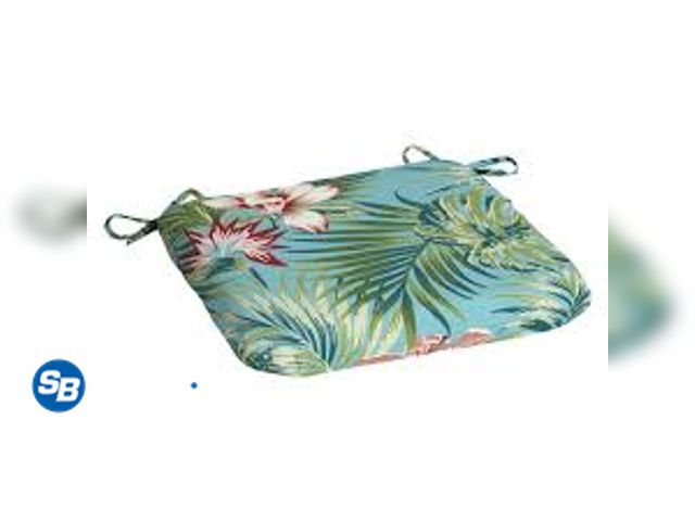 Lot 58-32723 - Lot of (6) New Mainstays Floral 15.5 x 17 Seat Covers