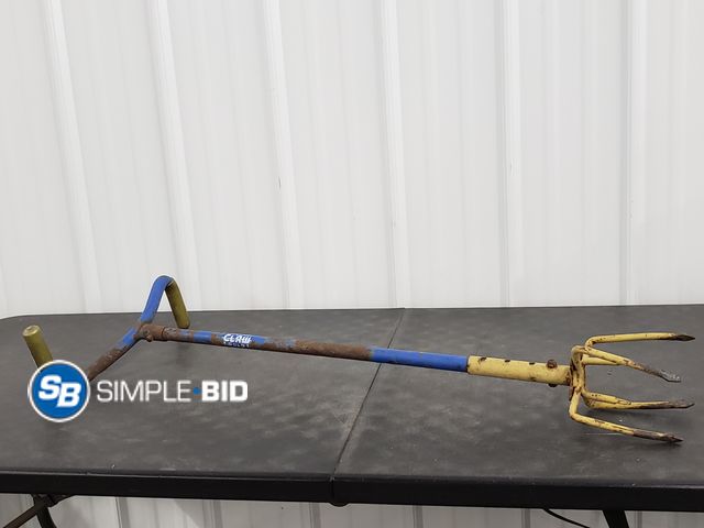 Lot 58-50394 - Pull Weeder - in good condition