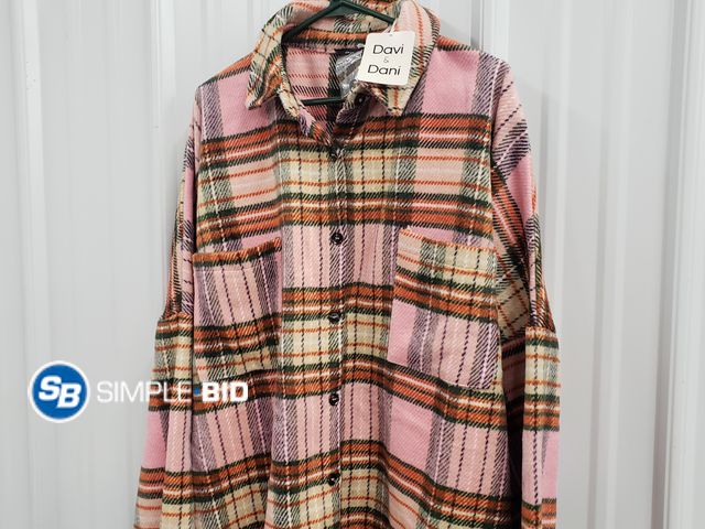 Lot 58-77830 - New Women's Davi and Dani Shacket - SIZE 3XL