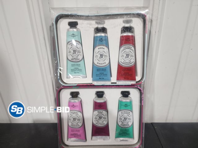 Lot 58-28445 - New La Chatelaine Hand Cream -- Set of 6 -- Coconut Milk -- Shea Karite -- Lychee Cranberry -- Cherr...