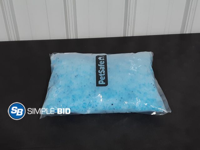 Lot 58-30131 - Petsafe Blue Crystal Litter - appears unused