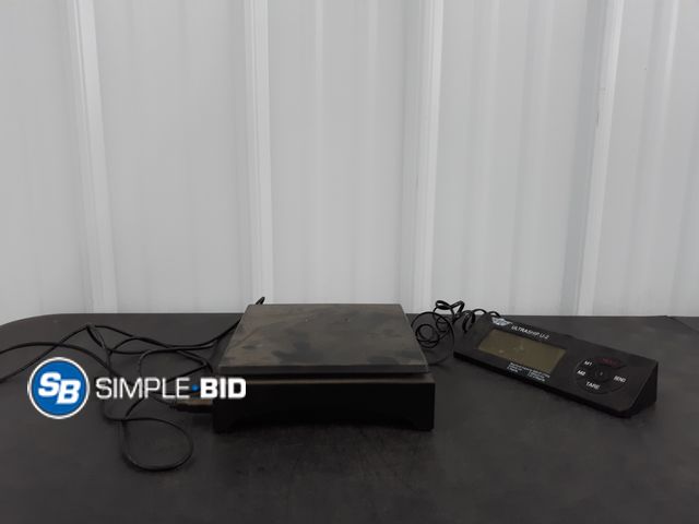Lot 58-38807 - Digital Shipping Scale